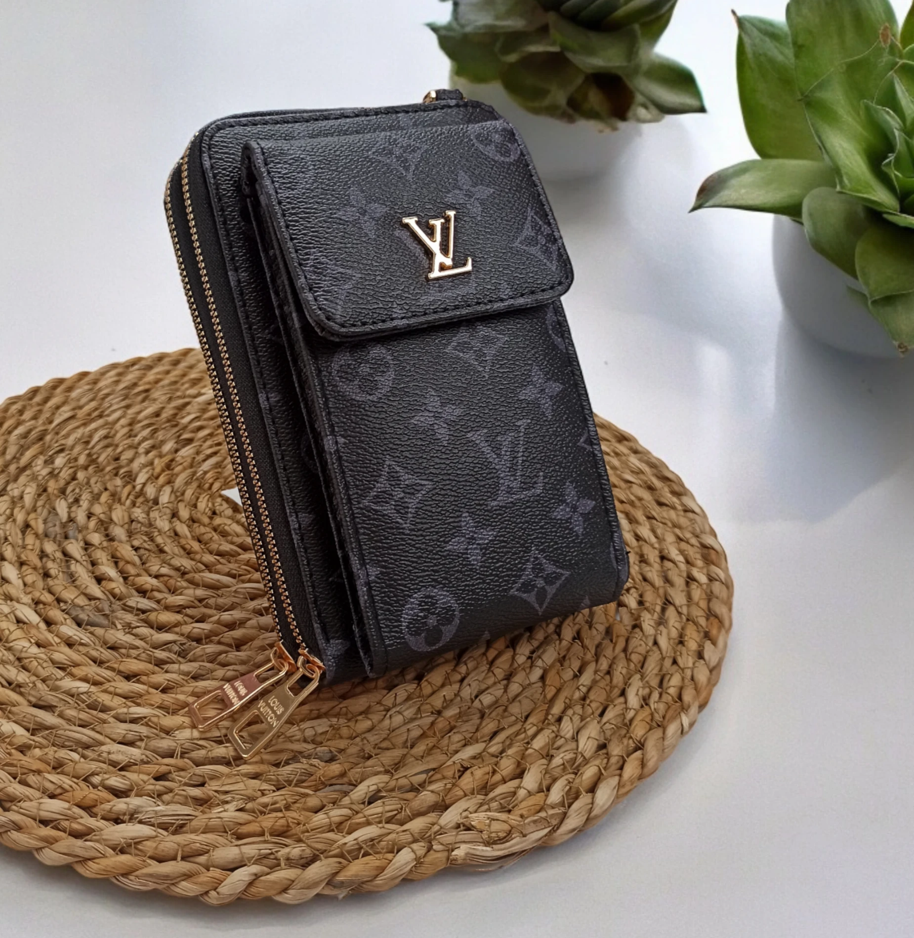 Louis Vuitton 3 Gözlü Askılı Çapraz Çanta Çeşit