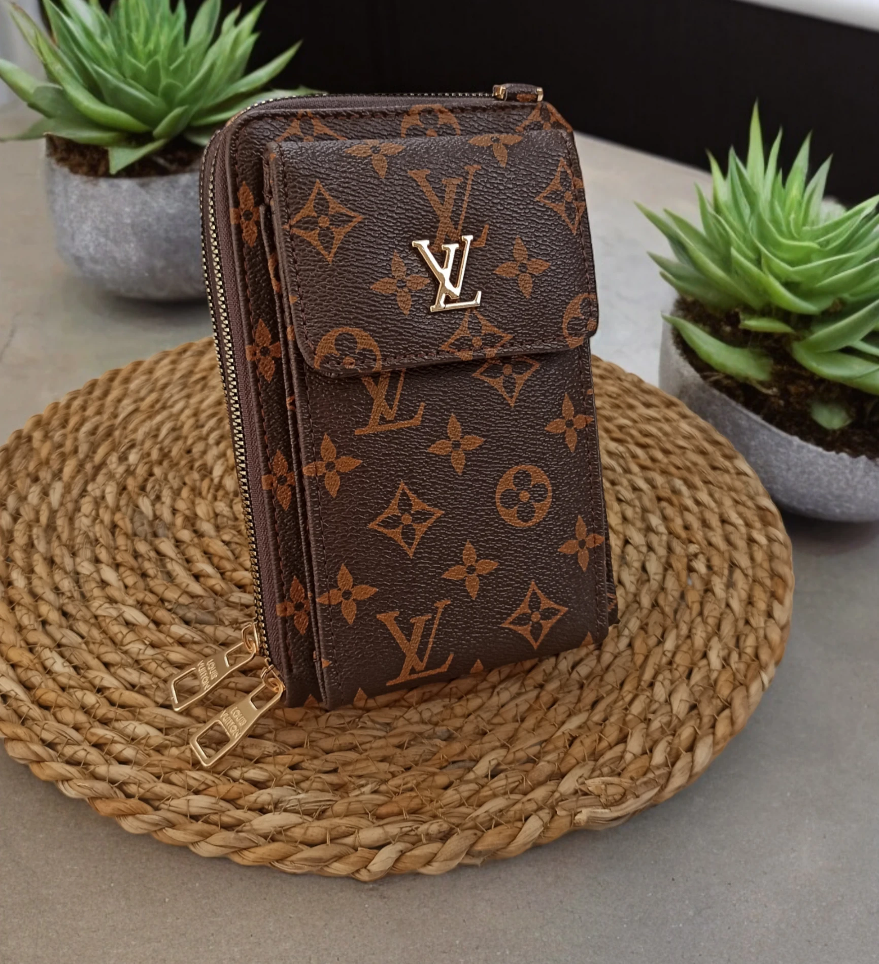 Louis Vuitton 3 Gözlü Askılı Çapraz Çanta Çeşit