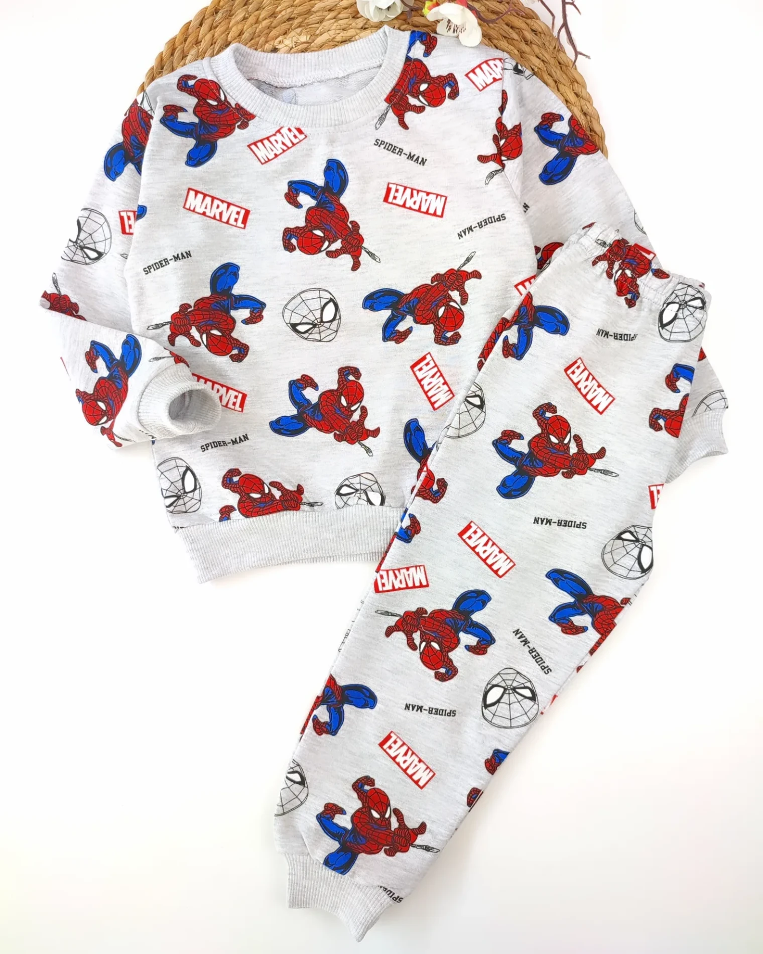 Çocuk 3-6 Yaş Spider Man Baskılı Mevsimlik Pijama Takım